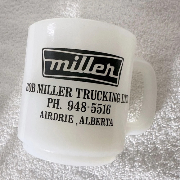 Vintage Glassbake Heat Resistant Milk Glass Bob Miller Trucking LTD. Mugs x2 - Picture 10 of 12